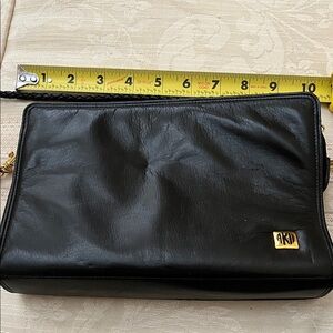 Black women’s pocketbook